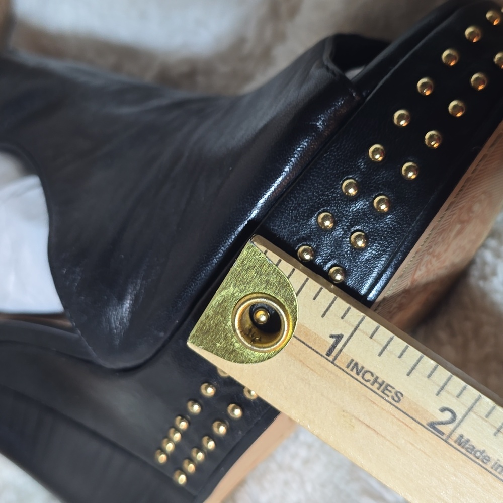 Vince Camuto Waylin3 Studded Platforms - Picture 6 of 11